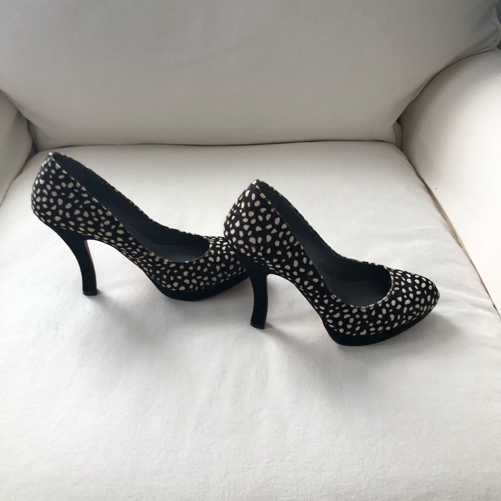MRKT Oreo Platform Heels - Picture 4 of 14